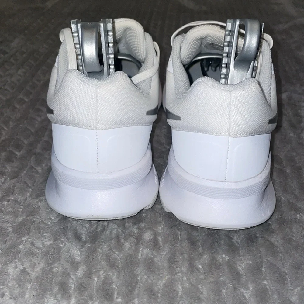 Nike‎ Wmns Run Swift 3 White Metallic Silver Women Running Sports DR2698-101